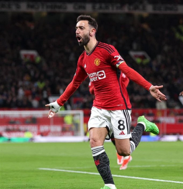 孔塞桑父子畅谈葡萄牙队世界杯前景与足球感悟